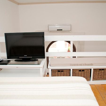 Casa Blanca Bed & Breakfast เรจโจ ดี คาลาเบีย ภายนอก รูปภาพ