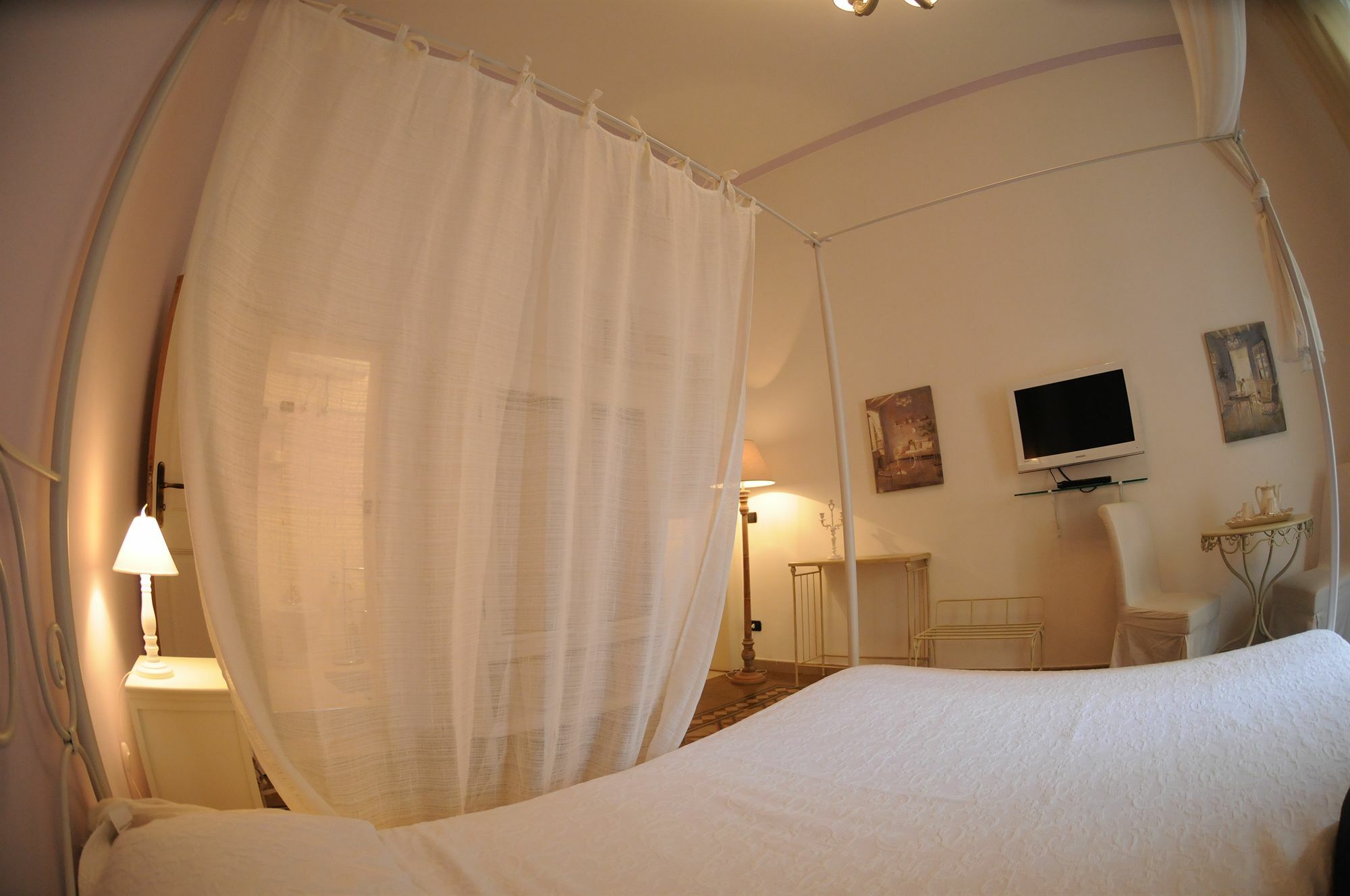 Casa Blanca Bed & Breakfast เรจโจ ดี คาลาเบีย ภายนอก รูปภาพ